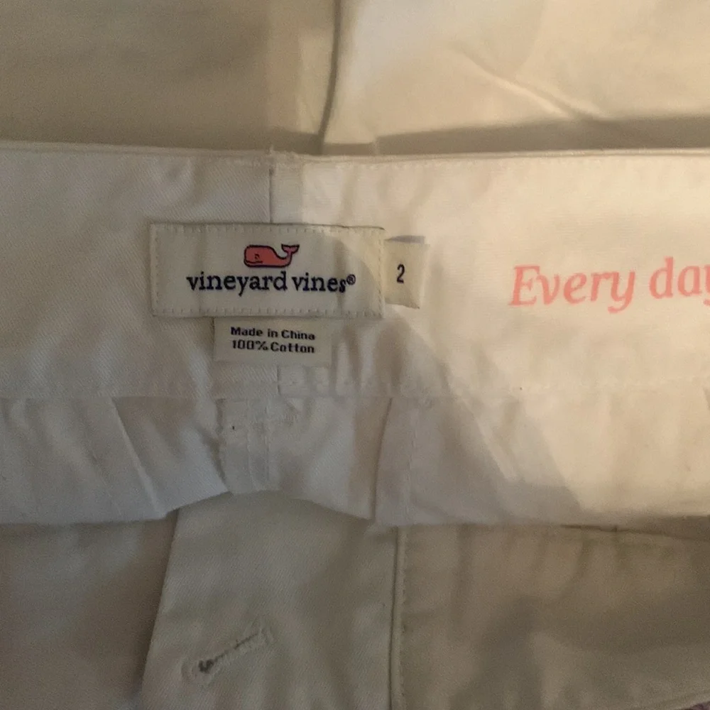 Vineyard Vines size 2 shorts - Picture 4 of 4